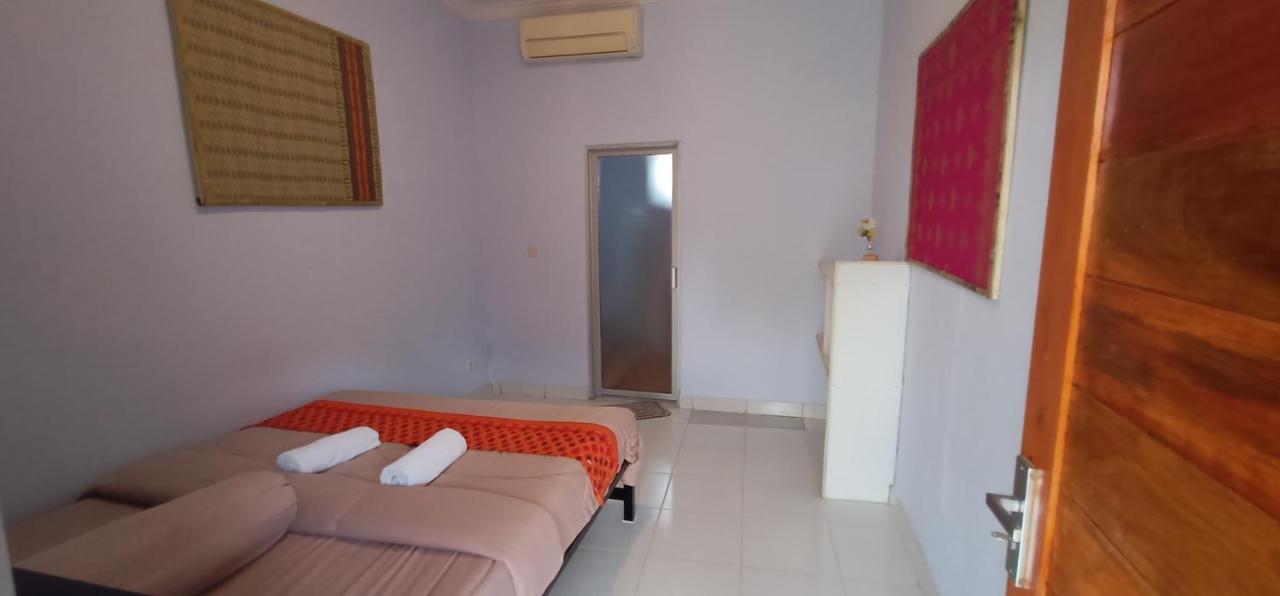 Elisa Homestay Areguling Kuta  외부 사진
